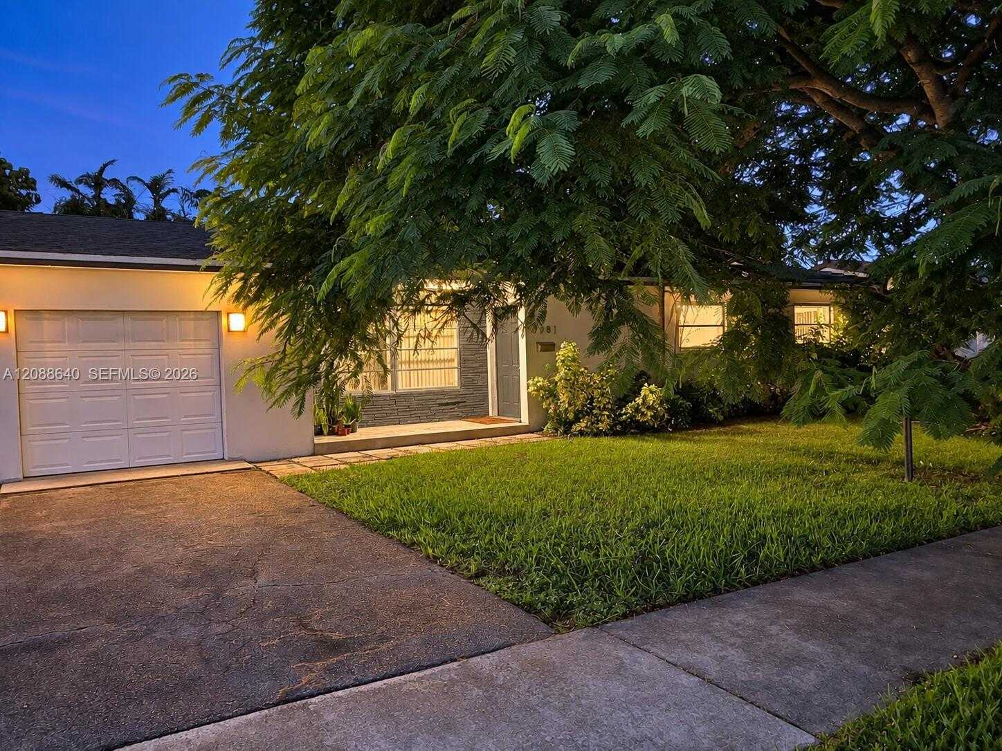 8981 SW 57th Ter Miami Florida United States, for Sale, residential, Mona Smith, InCom Demo Office