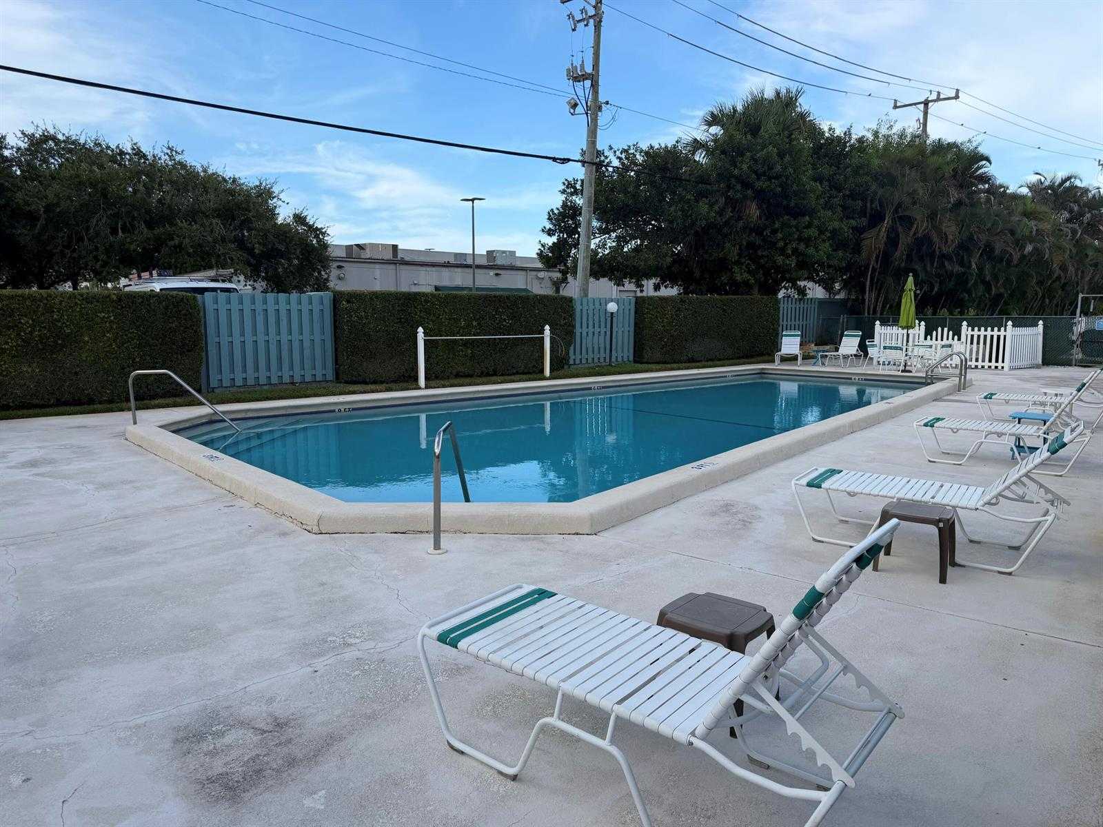 950 S Kanner Highway APT C 10 Stuart Florida United States, for Sale, residential,  , Phoenix Realtors LLC