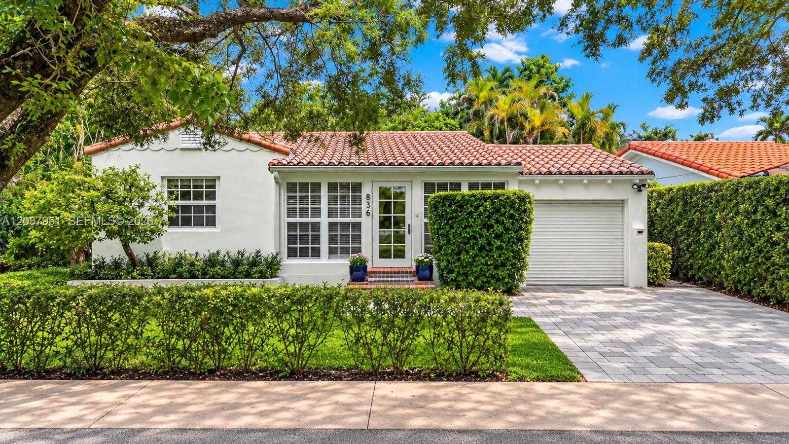 836 Alberca St Coral Gables Florida United States, for Sale, residential,  , Tejeda Real Estate Inc. 