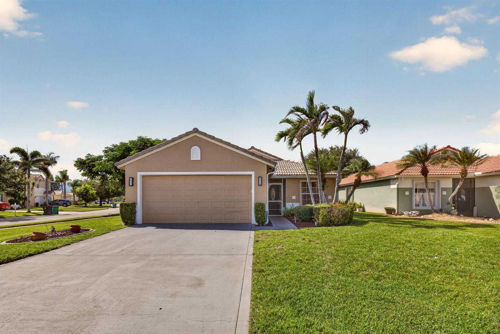628 Stanford Lane Port St. Lucie Florida United States, for Sale, residential,  , Phoenix Realtors LLC