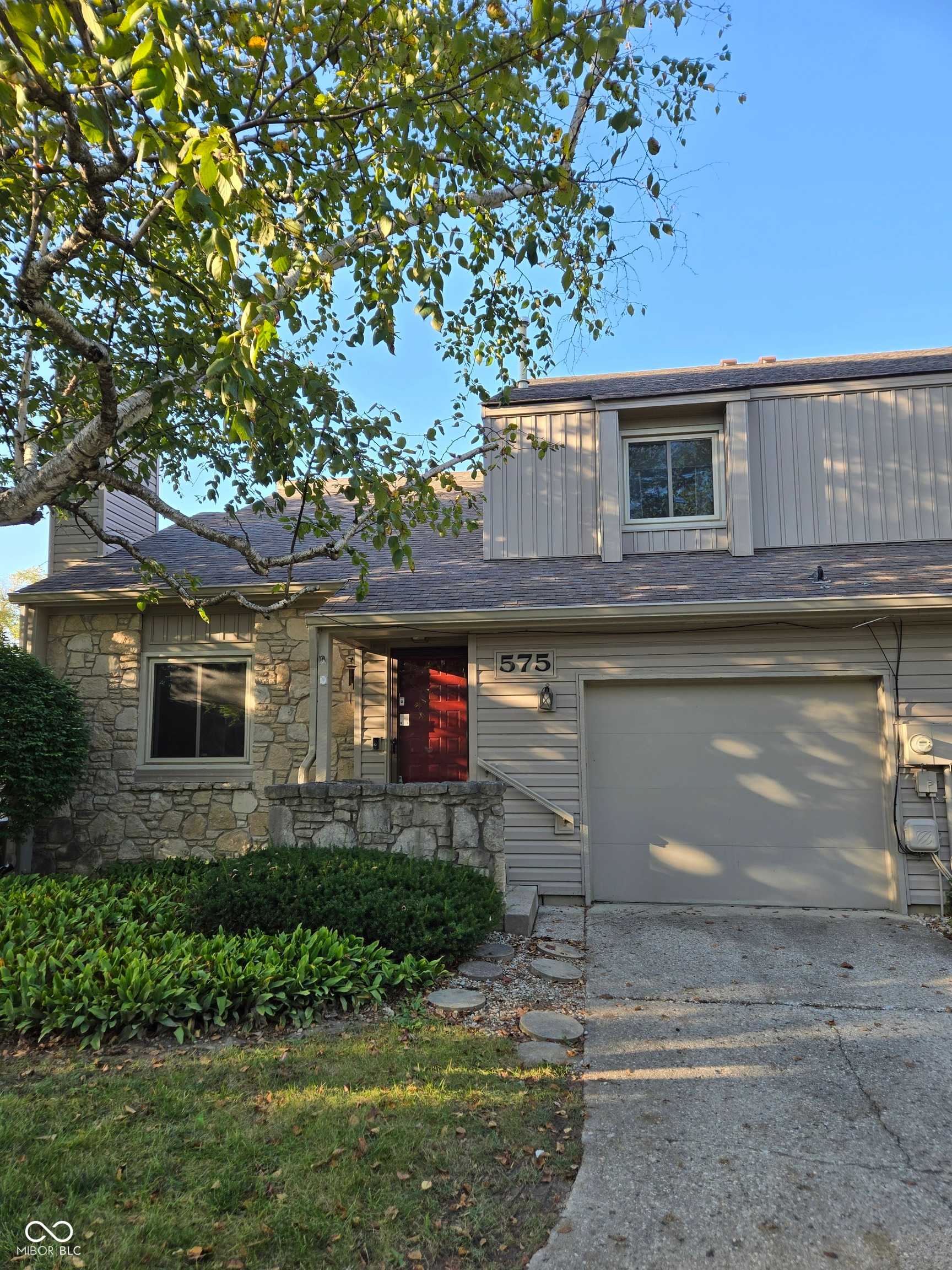 575 Conner Creek Drive Fishers Indiana United States, for Sale, residential, Amir Chaudhary, Kingsway Real Estate Brokerage