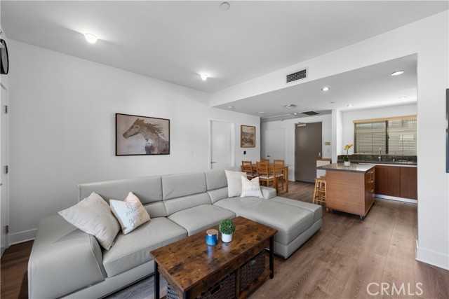 1700 Sawtelle Boulevard APT 317 Los Angeles California United States, for Sale, residential,  , InCom Real Estate - New Office