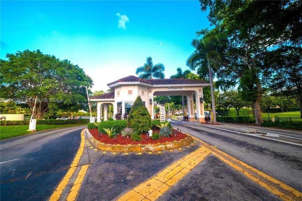 1300 SAINT CHARLES Place APT PH11 Pembroke Pines Florida United States, for Rent, residential,  , Phoenix Realtors LLC
