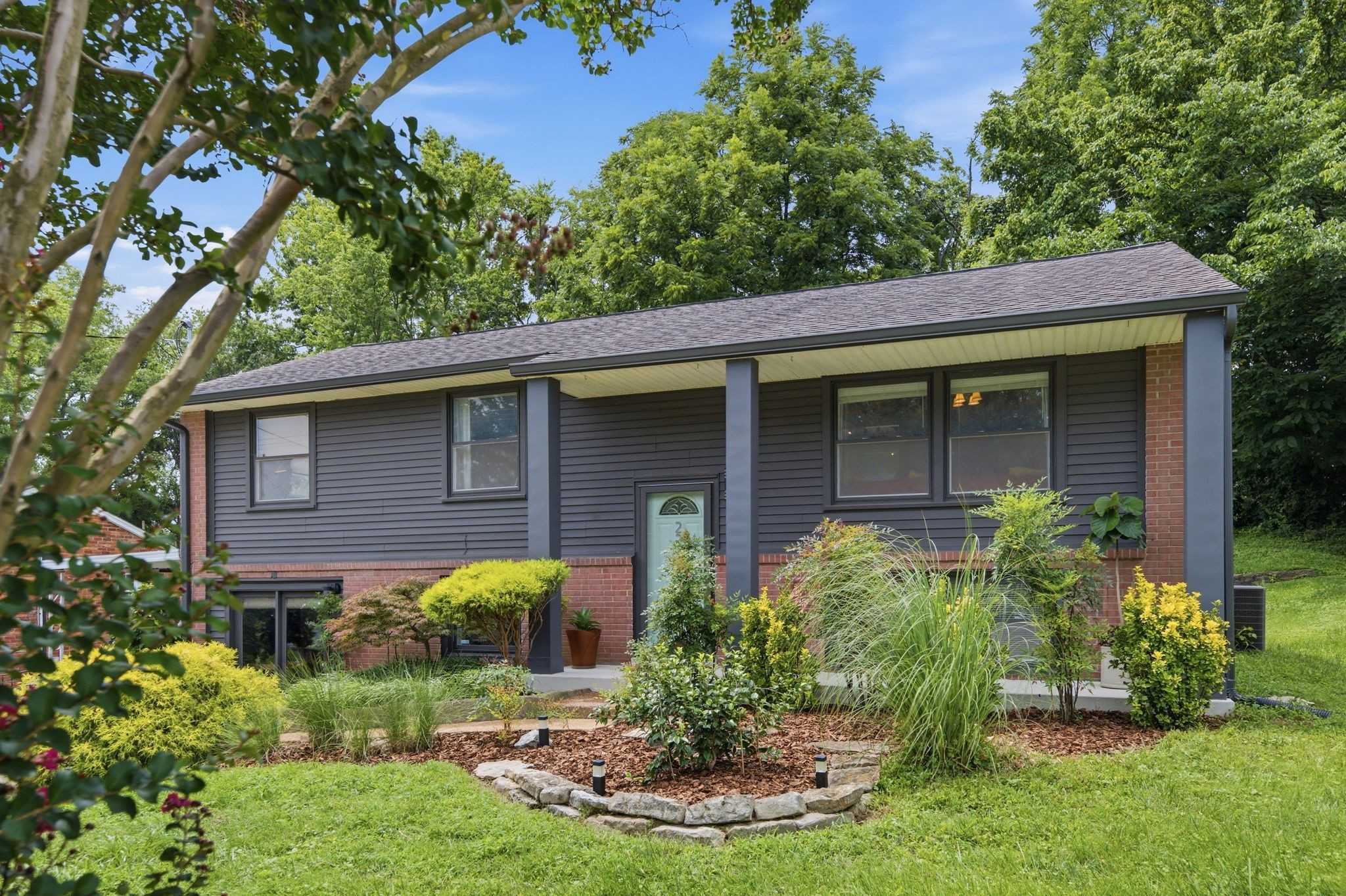 221 Wallace Rd Nashville Tennessee United States, for Sale, residential, Adam Hanes, LPT Realty