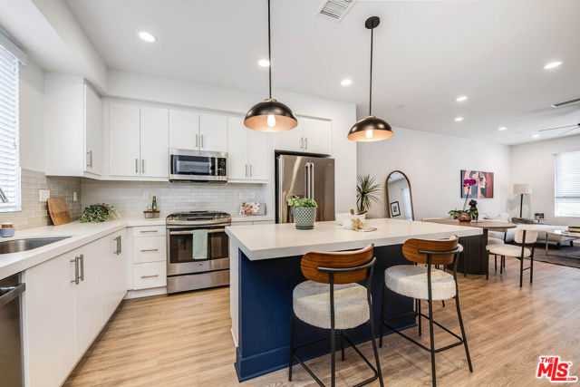 10716 Toluca Court Toluca Lake California United States, for Sale, residential, Jennifer Hein, Realty Executives Homes