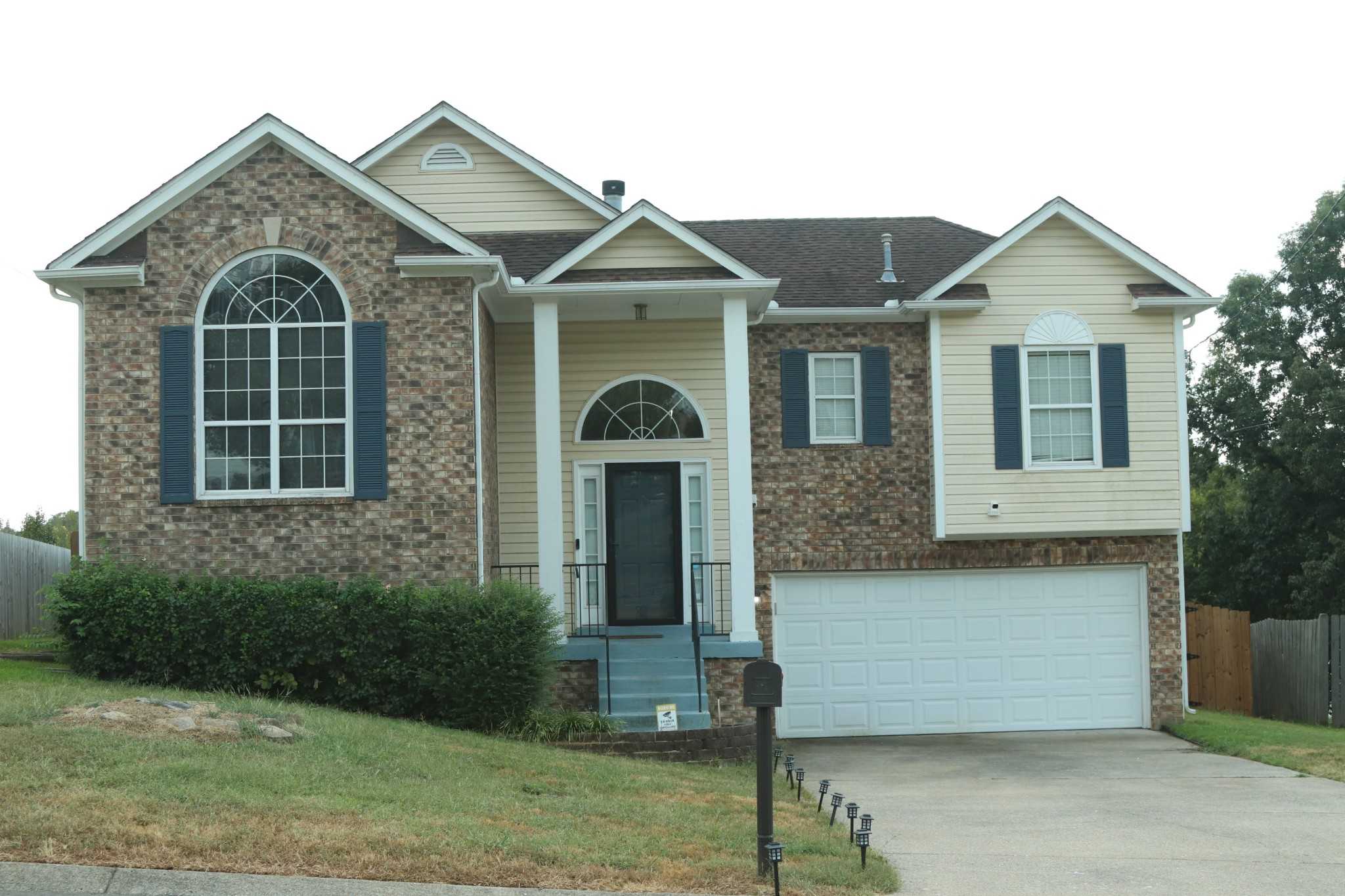 5032 Pebble Creek Dr Antioch Tennessee United States, for Sale, residential, C. Richard Smith, The Realty Association, Inc.