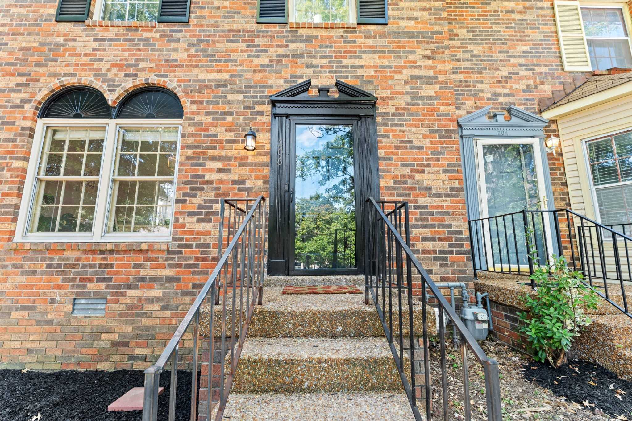 206 Woodmaker Ct Nashville Tennessee United States, for Sale, residential, Adam Hanes, LPT Realty