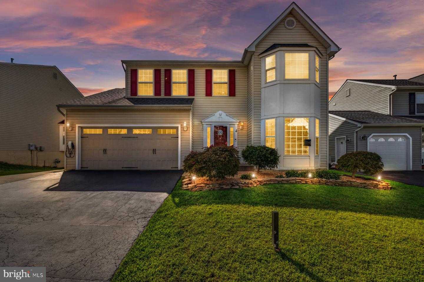 4 CARISSA COURT Stafford Virginia United States, for Sale, residential,  , The Holly Group