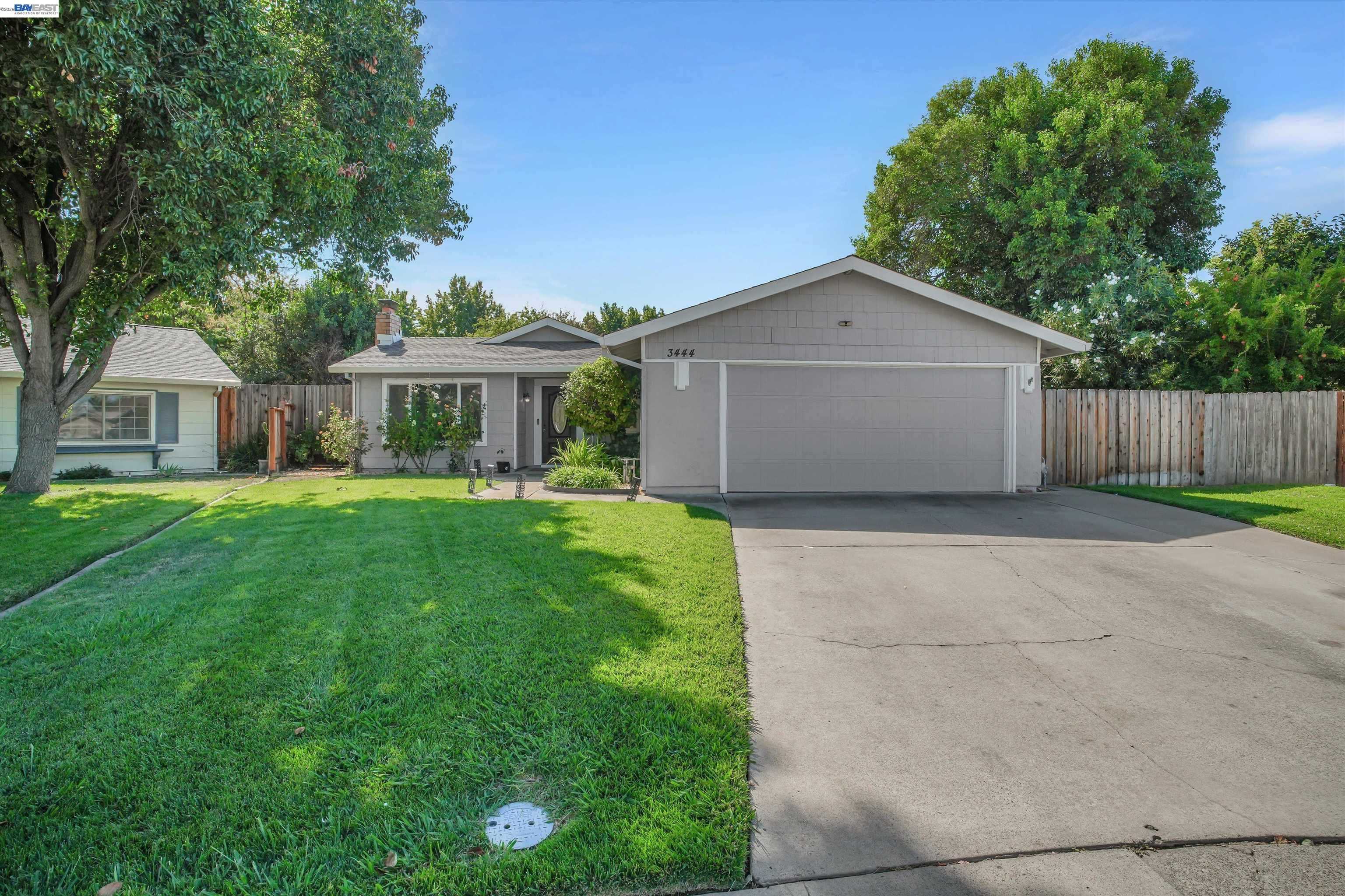 3444 Spartan Way Sacramento California United States, for Sale, residential, , Royalty Property Management & Realty