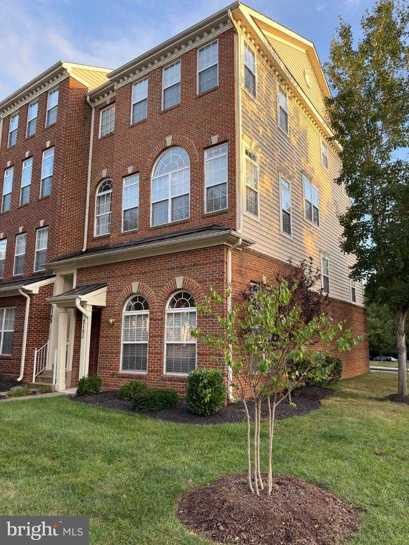 5151 ANCHORSTONE DRIVE APT 5151 Woodbridge Virginia United States, for Sale, residential,  , The Holly Group