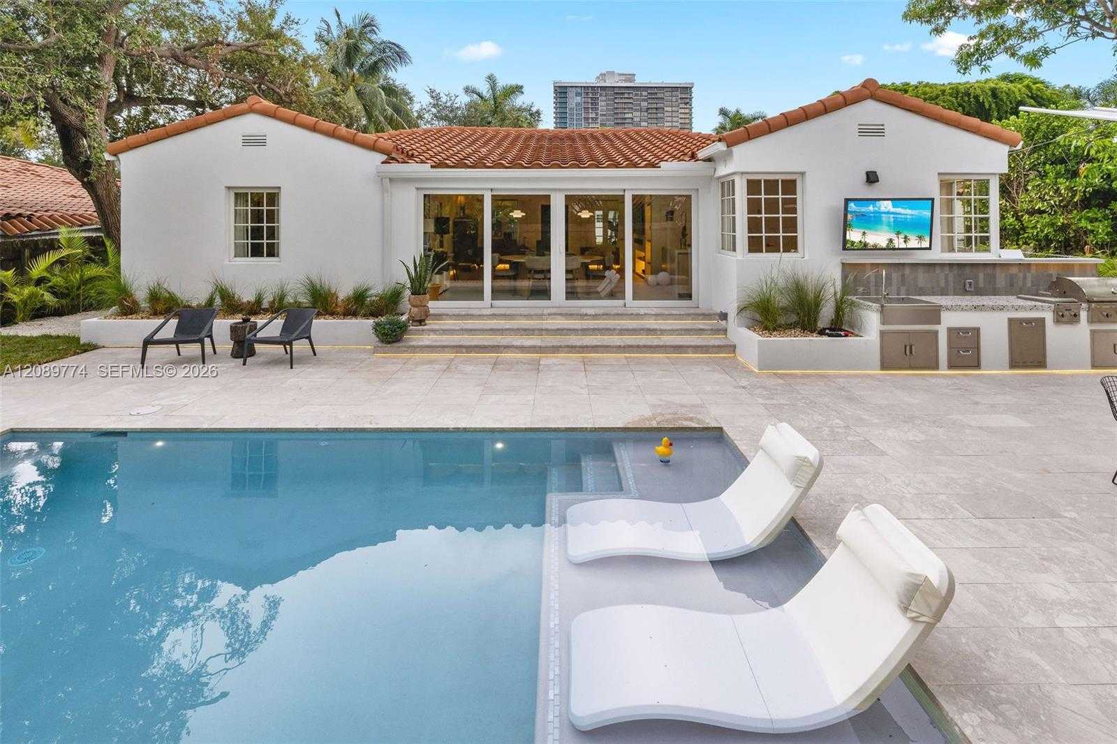 823 NE 72nd St Miami Florida United States, for Sale, residential, Henry Smith, Incom Sample Office