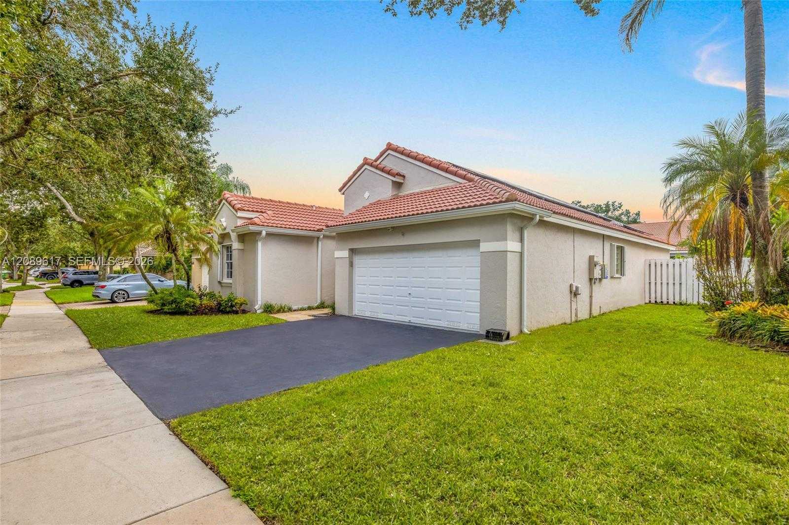 1315 Bayview Cir Weston Florida United States, for Sale, residential, Radmila Mandel, Florida Sky Realty Group