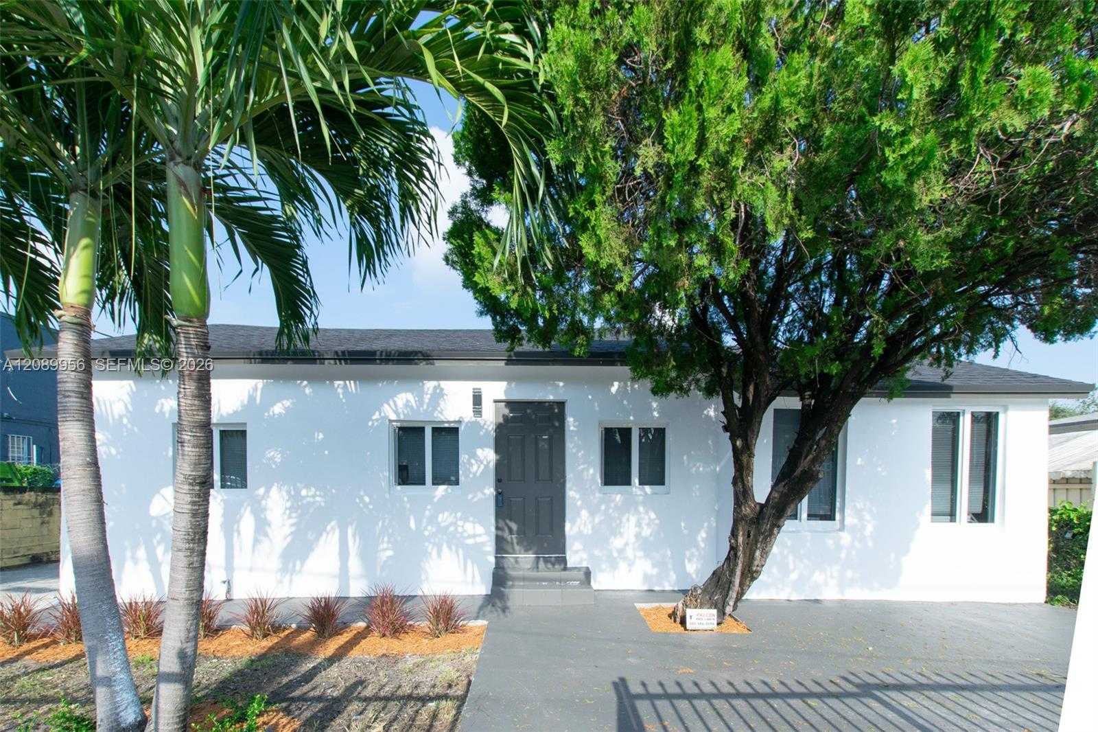 2324 NW 14th Ave Miami Florida United States, for Sale, residential, Henry Smith, Incom Sample Office