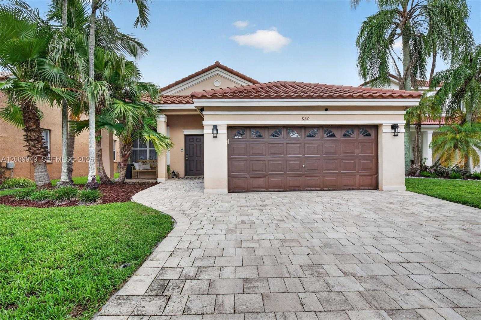 820 Falling Water Rd Weston Florida United States, for Sale, residential, Radmila Mandel, Florida Sky Realty Group