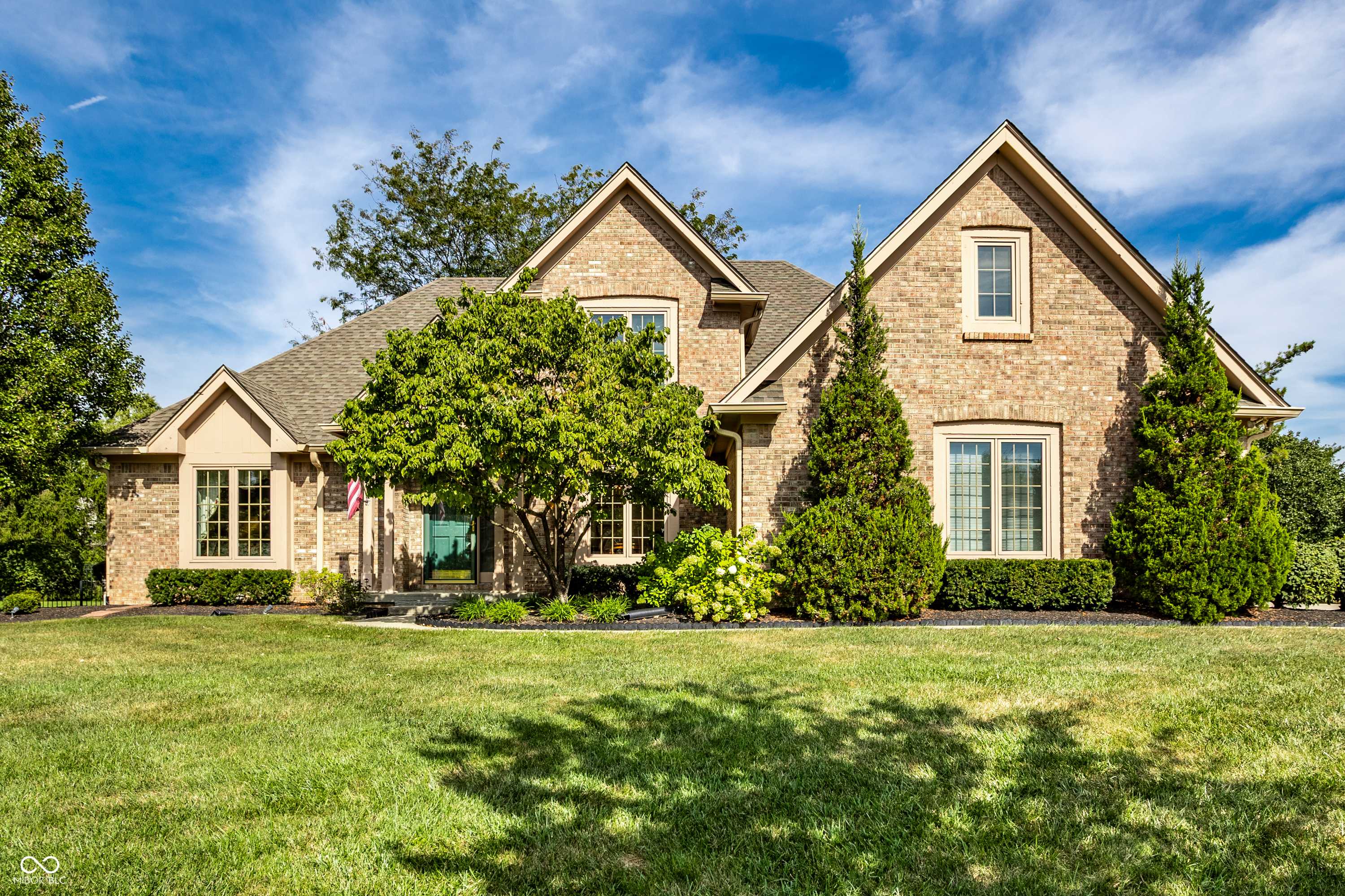 10415 Woods Edge Drive Fishers Indiana United States, for Sale, residential, Amir Chaudhary, Kingsway Real Estate Brokerage