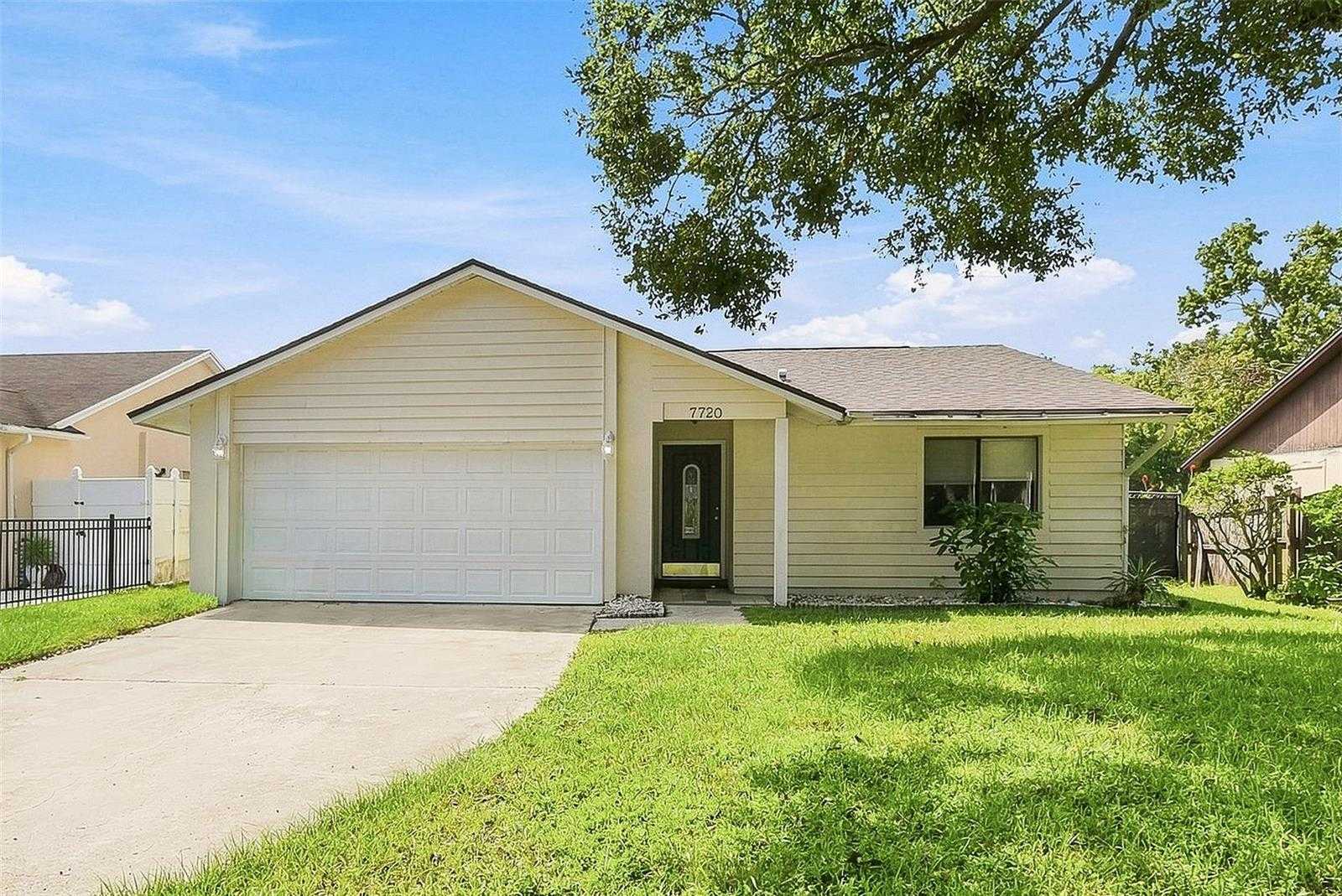 7720 LAKESIDE WOODS DRIVE Orlando Florida United States, for Sale, residential, Joao Pereira, La Rosa Realty