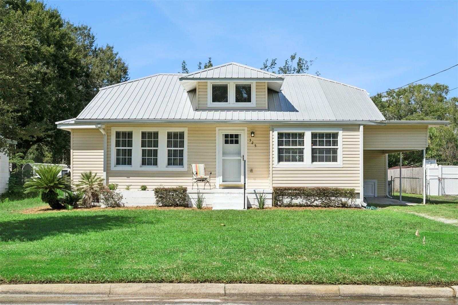 325 W NEWELL STREET Winter Garden Florida United States, for Sale, residential, Zaira Mejia, Spaces & Styles Group