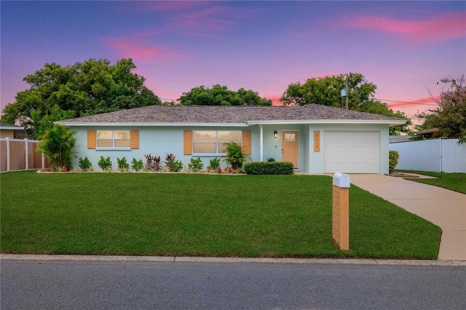 8834 108TH LANE Seminole Florida United States, for Sale, residential,  , The Mount Dora Group 