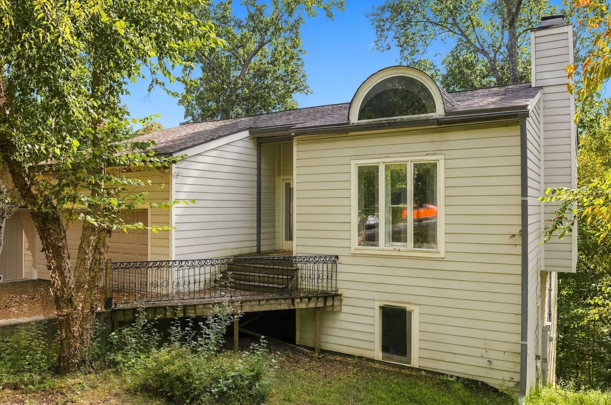 112 Harpeth Trace Ct Nashville Tennessee United States, for Sale, residential, Adam Hanes, LPT Realty