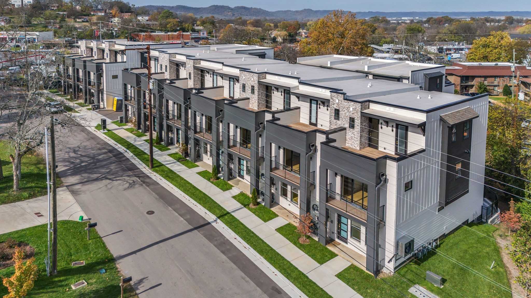 824 Watts Ln Nashville Tennessee United States, for Sale, commercial, Amy Kempf, Reliant Realty ERA Powered