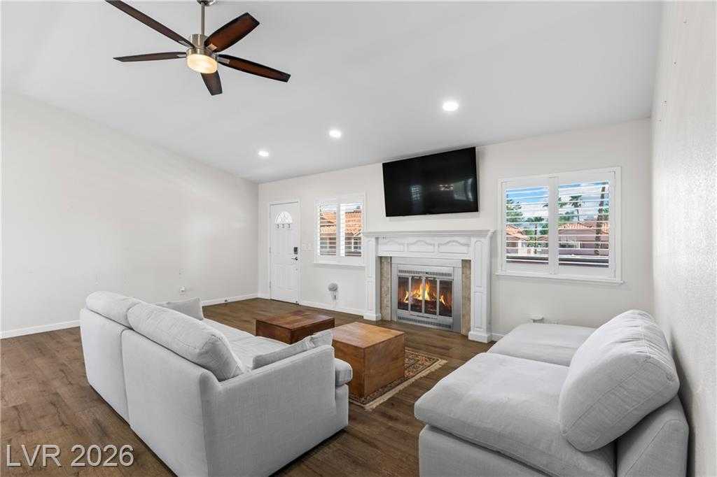 2824 Edmond Street APT 2 Las Vegas Nevada United States, for Sale, residential, Stephen Hoopes, Hoopes and Norton