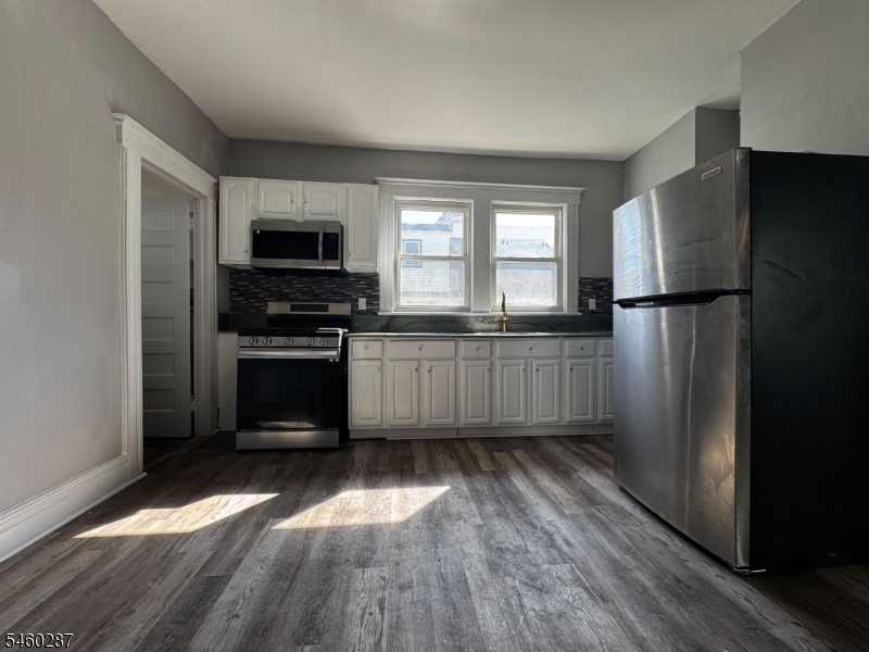 29 Irving Avenue  APT 2 Newark City New Jersey United States, for Rent, residential,  , Inspired Dream Real Estate
