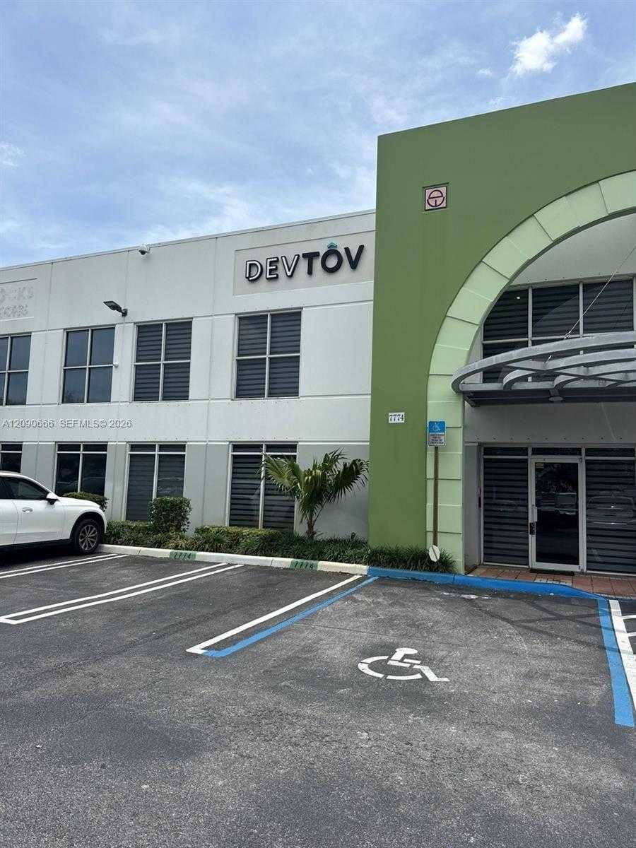 7774 NW 46th St  APT 7774 Doral Florida United States, for Lease, commercial, Roberto Villasmil, Interinvestments Realty, Inc.