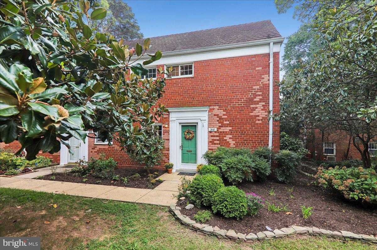 3118 WELLINGTON ROAD Alexandria Virginia United States, for Sale, residential,  , The Holly Group