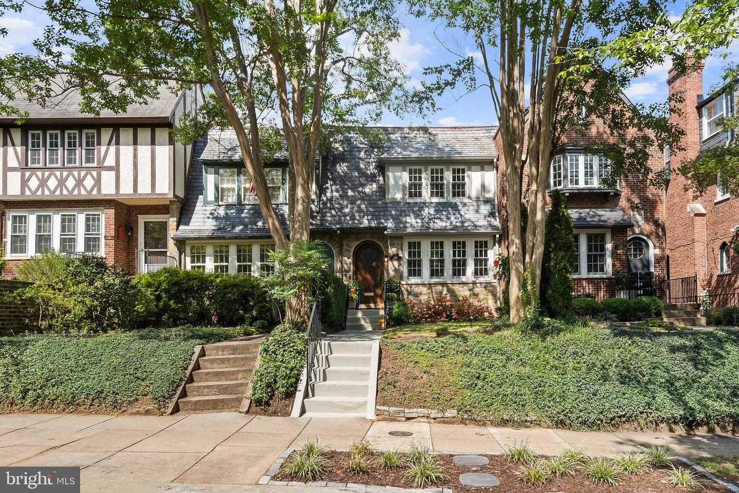 4407 GREENWICH PARKWAY Washington District Of Columbia United States, for Sale, residential, Edward Giles, Georgetown Realty Group