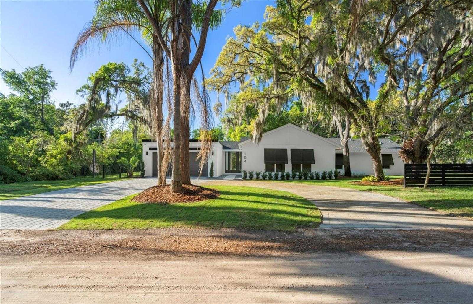 104 E 1ST AVENUE Windermere Florida United States, for Sale, residential, Zaira Mejia, Spaces & Styles Group