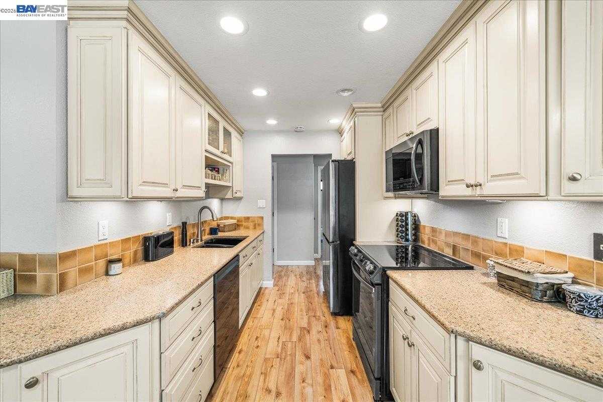 9025 Alcosta Blvd  APT 259 San Ramon California United States, for Sale, residential, Dylan  Jones, Compass Realty 