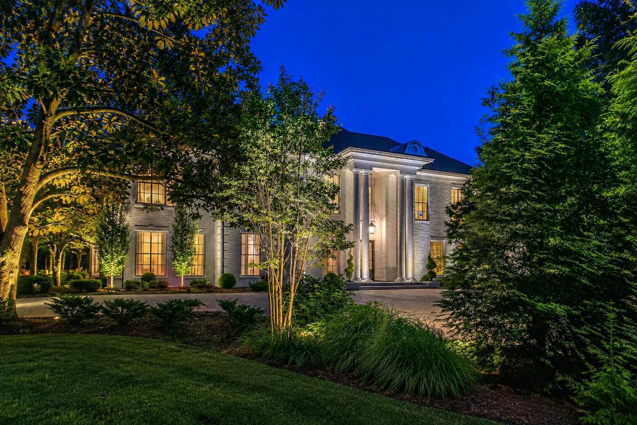 5028 Franklin Pike Nashville Tennessee United States, for Sale, residential, Adam Hanes, LPT Realty
