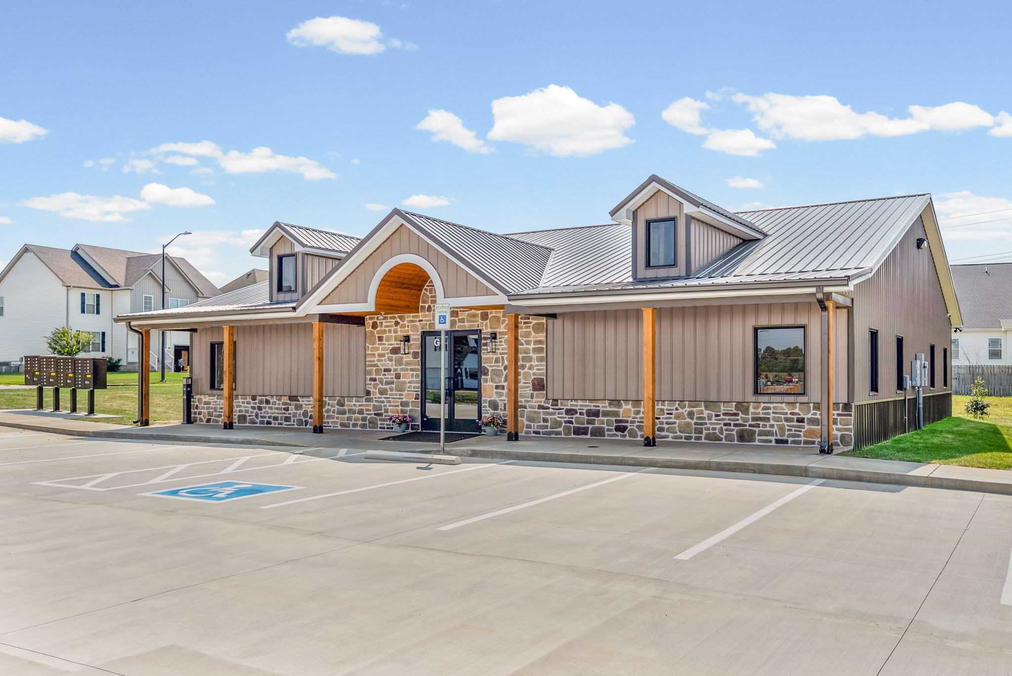 2510 Pea Ridge Rd Building G 130 Clarksville Tennessee United States, for Lease, commercial, Rebekah  Sprabary, Sweet Home Realty & Property Management