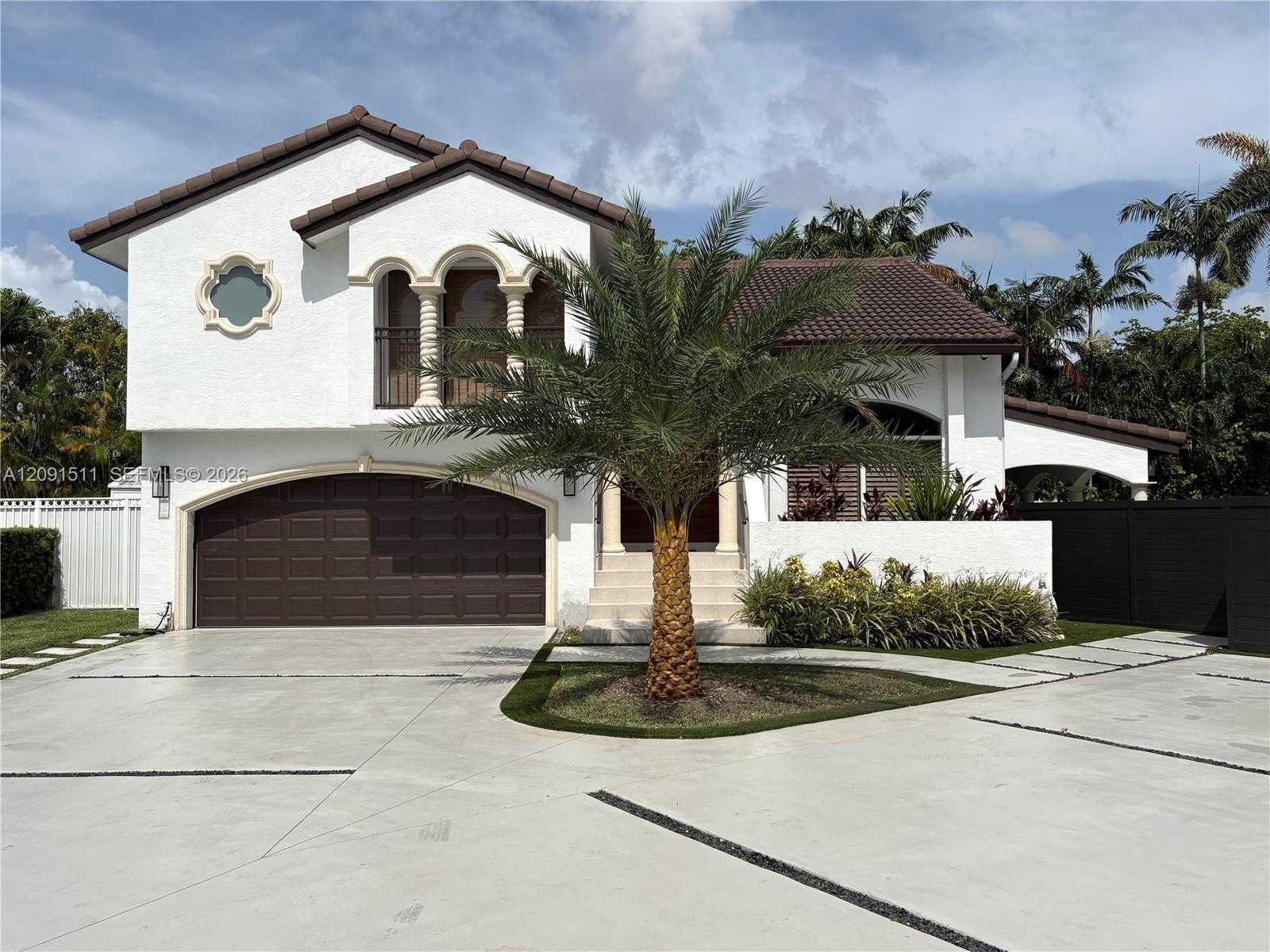 6610 SW 104th Ct Miami Florida United States, for Sale, residential, Sophia Roy, Incom New Demo Office