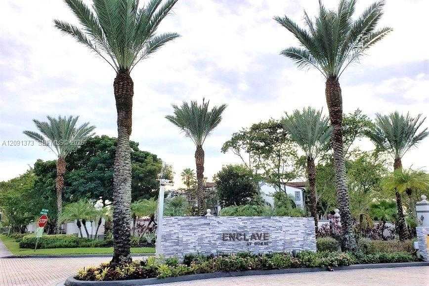 4520 NW 107th Ave  APT 105-10 Doral Florida United States, for Sale, residential, Roberto Villasmil, Interinvestments Realty, Inc.
