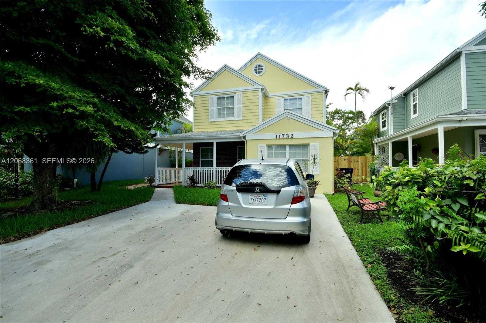 11732 SW 119th Ter Miami Florida United States, for Sale, residential, Sophia Roy, Incom New Demo Office