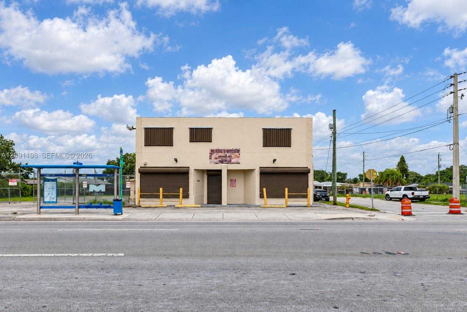 2401 NW 79th St Miami Florida United States, for Lease, commercial, Sandra Benkahla, The 305 Agency