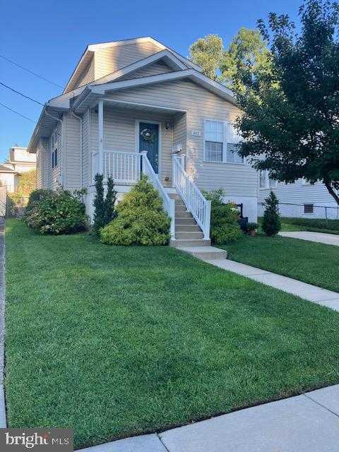 882 CRESCENT AVENUE Runnemede New Jersey United States, for Sale, residential, Bruno Tarquinii, Fairfax Realty Premier
