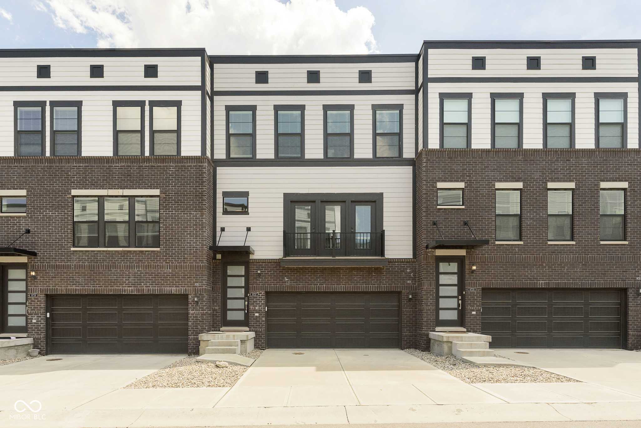 9737 Junction Station Fishers Indiana United States, for Sale, residential, Amir Chaudhary, Kingsway Real Estate Brokerage