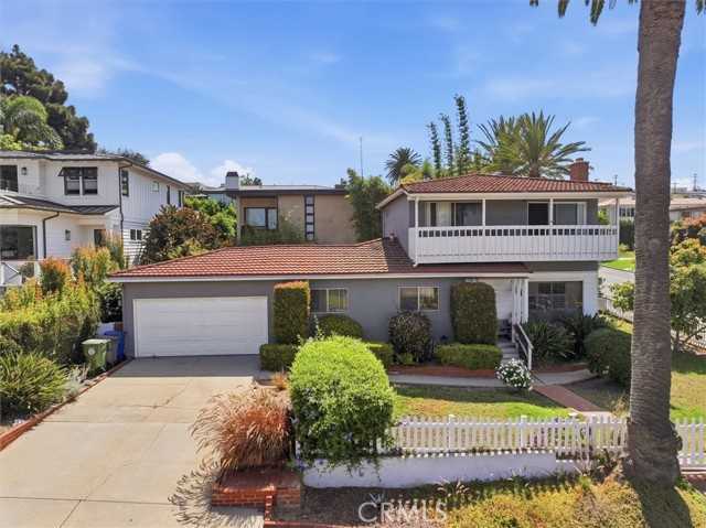 214 S Poinsettia Avenue Manhattan Beach California United States, for Sale, residential, Nelson Vianna, LA Execs Group