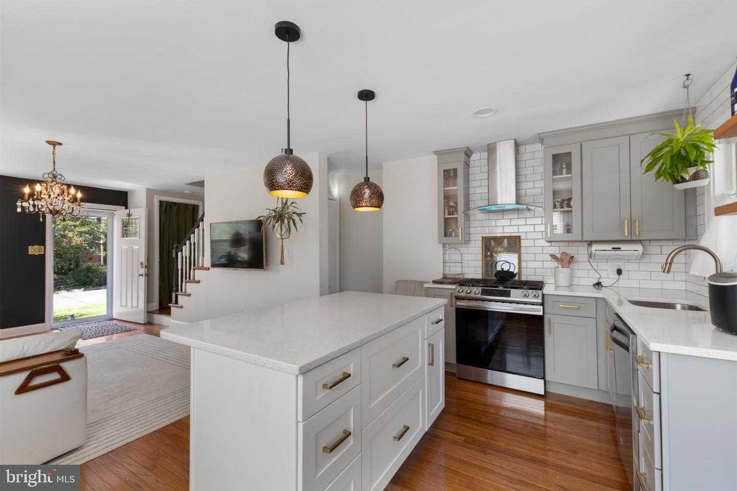 6809 KENYON DRIVE Alexandria Virginia United States, for Rent, residential, Bruno Tarquinii, Fairfax Realty Premier
