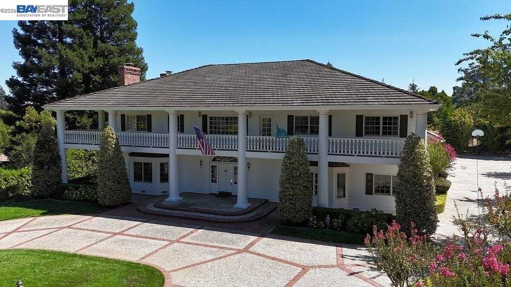 4 Deer Oaks Dr Pleasanton California United States, for Sale, residential, Dylan  Jones, Compass Realty 