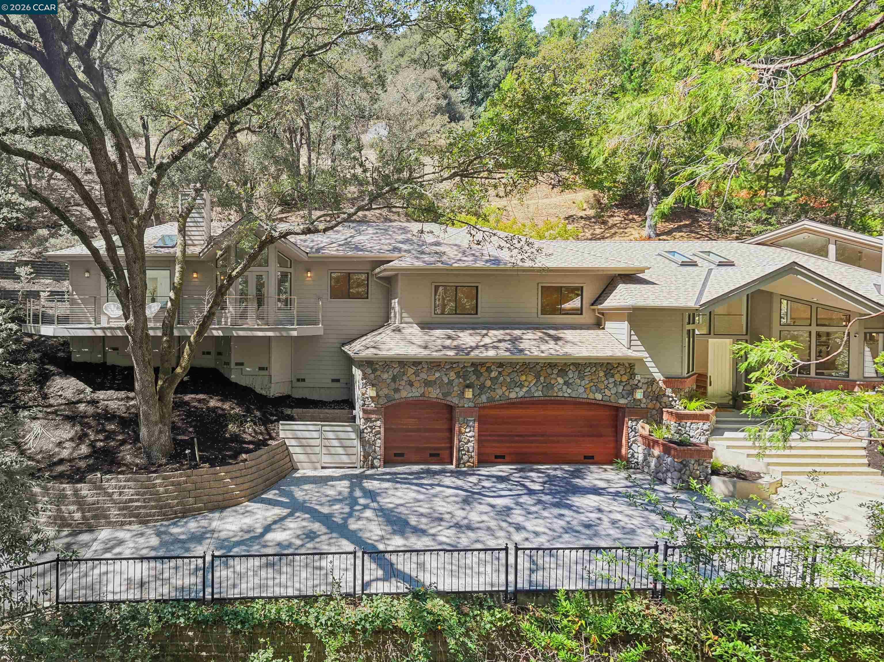11 Redwood Cir Lafayette California United States, for Sale, residential,  , Realty World - Champions
