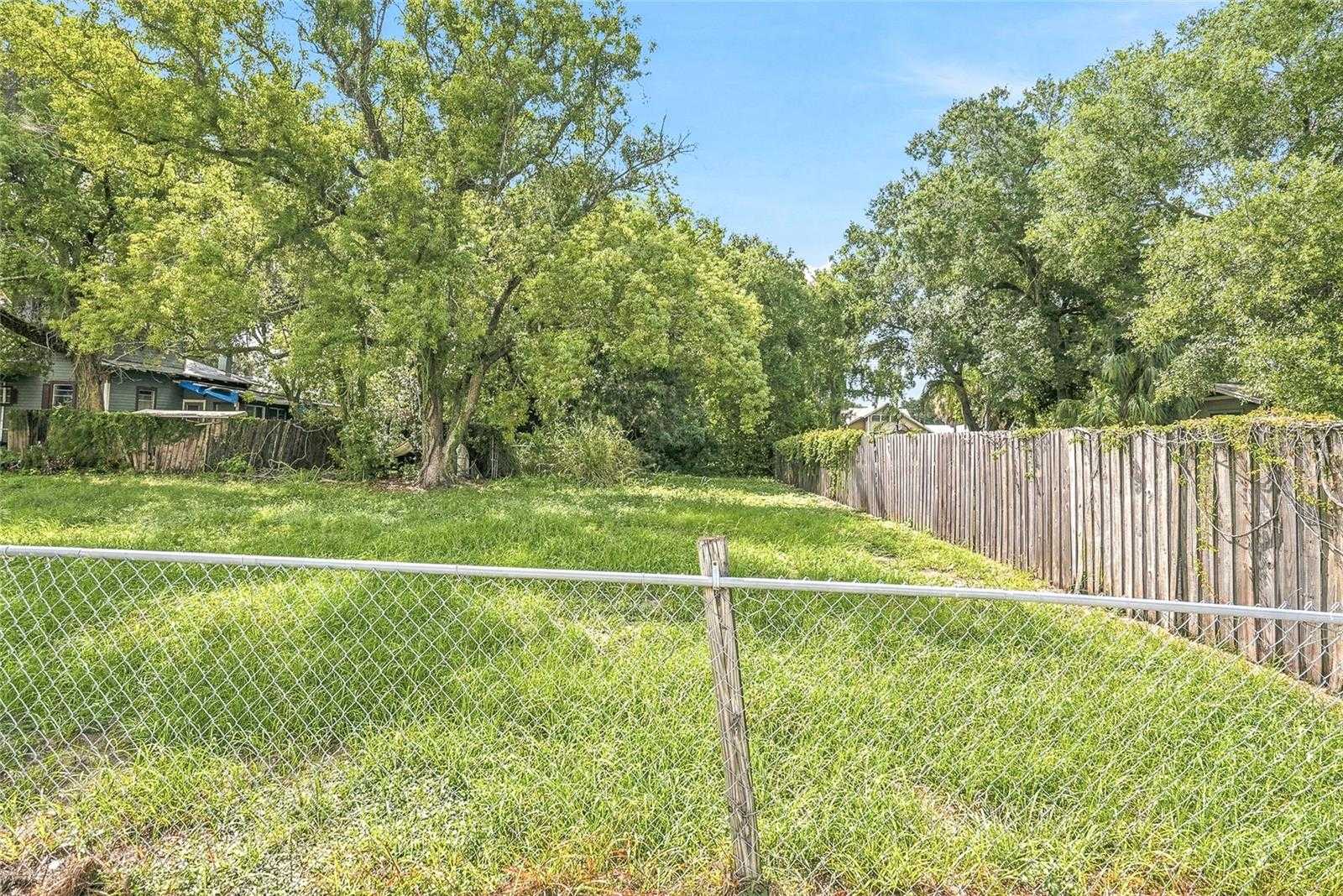 2904 N ELMORE AVENUE Tampa Florida United States, for Sale, commercial, Sunny Sidhu, RE/MAX Premier Group