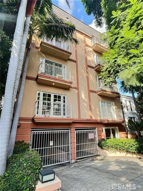 2205 S Bentley Los Angeles California United States, for Sale, residential,  , InCom Real Estate - New Office