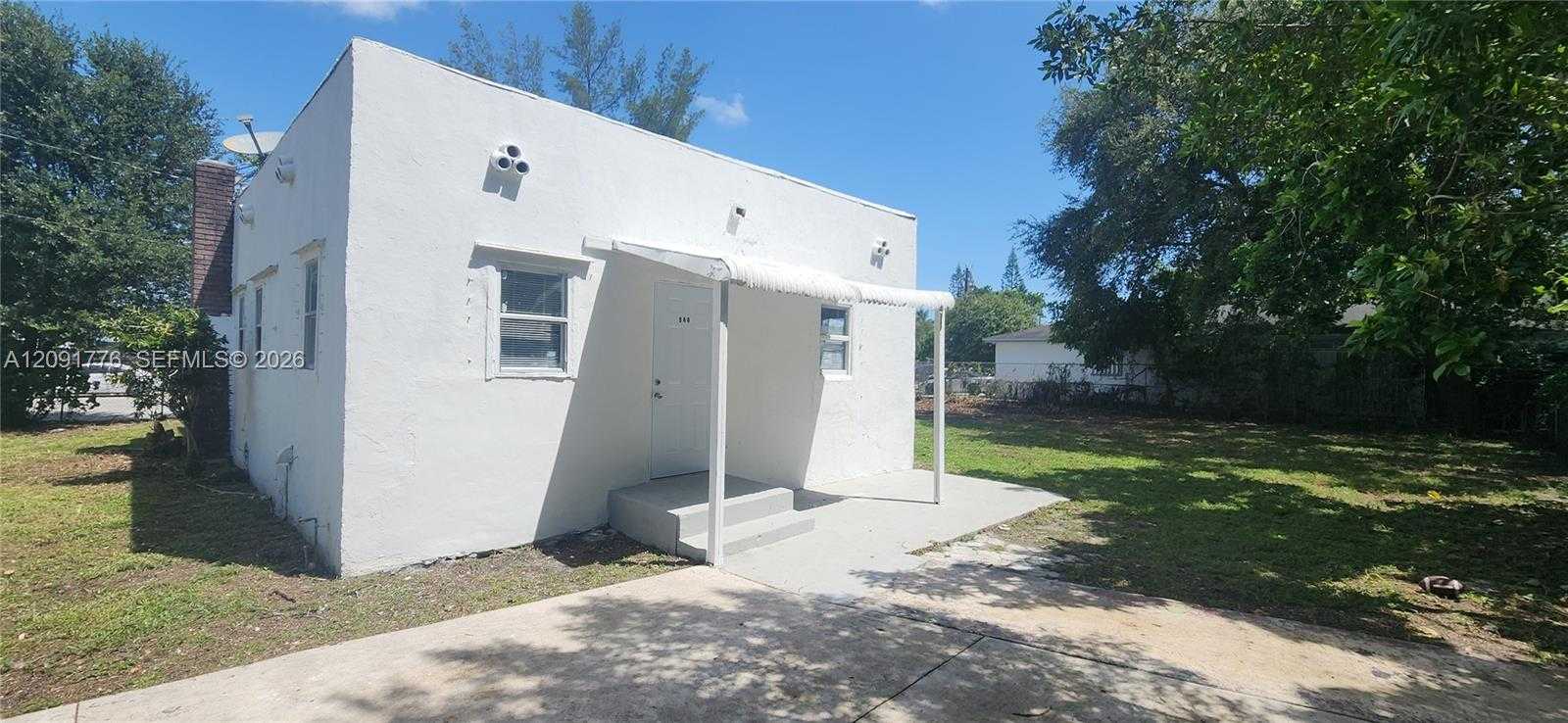 944 NW 81st St  APT A Miami Florida United States, for Rent, residential, Sandra Benkahla, The 305 Agency