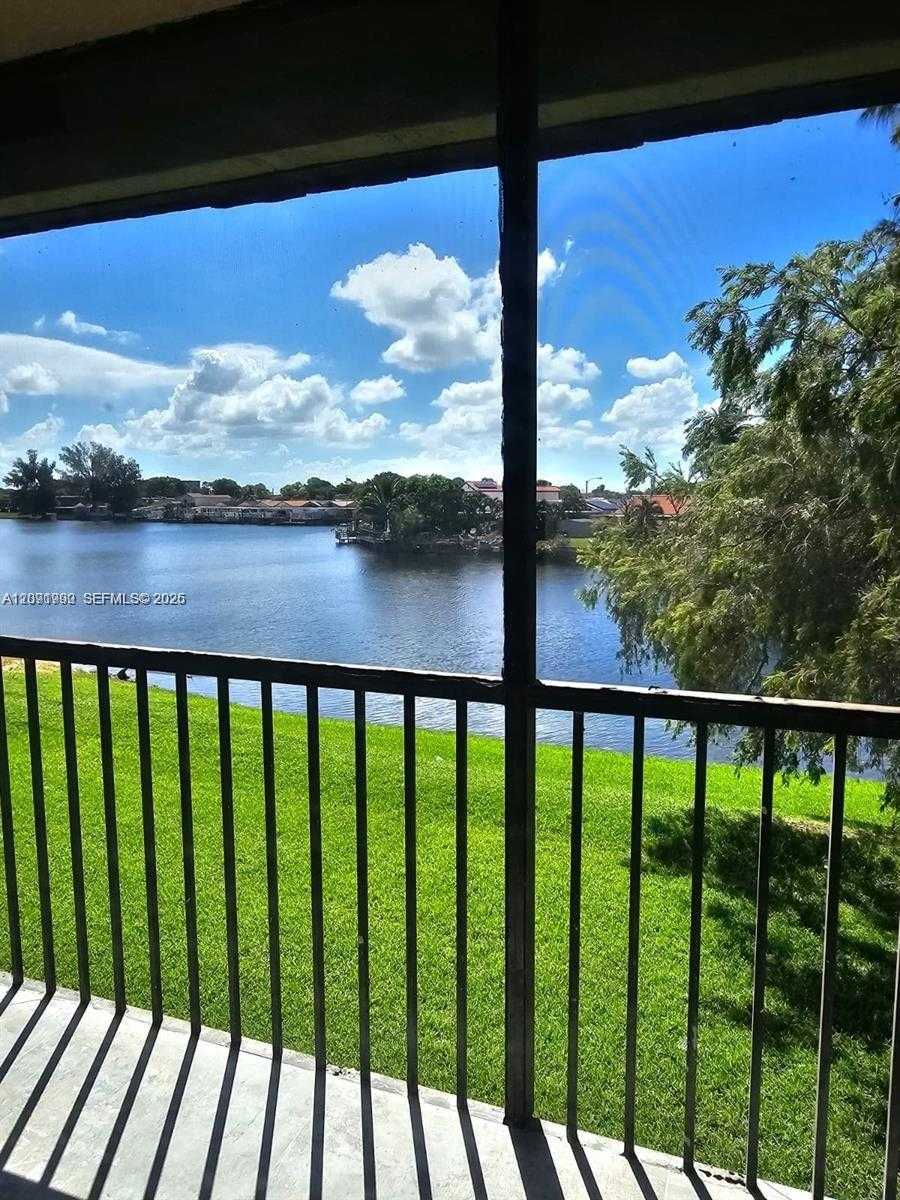 6565 W 26th Dr  APT 204-34 Hialeah Florida United States, for Rent, residential,  , Phoenix Realtors LLC