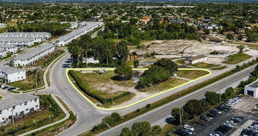 29200 Old Dixie Hwy Homestead Florida United States, for Sale, commercial,  , Phoenix Realtors LLC