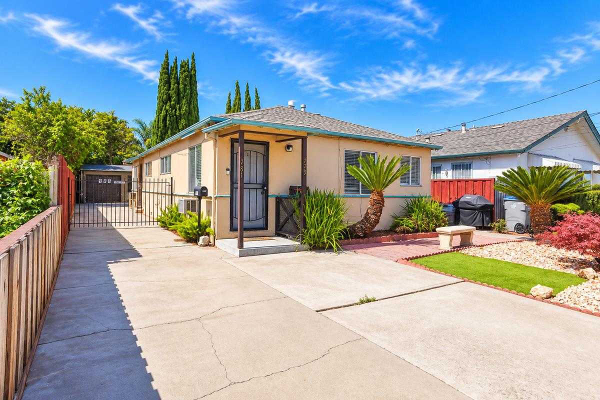 779 N 14th Street San Jose California United States, for Sale, residential, Jocelyn Fischer, InCom Sample Brokerage
