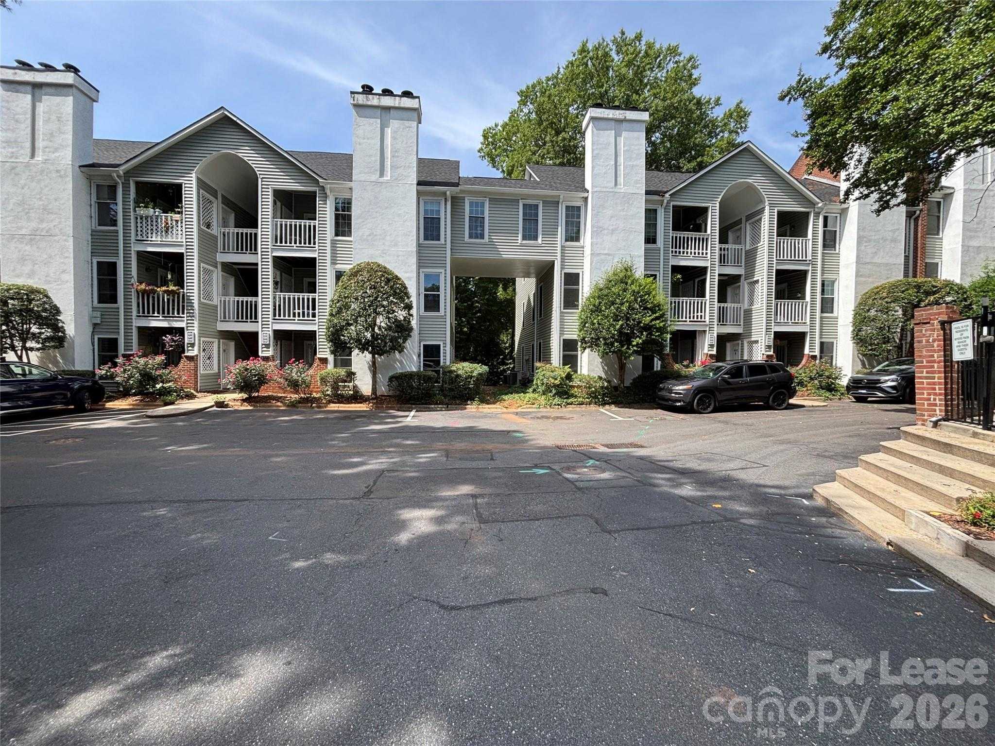 430 Queens Road APT 632 Charlotte North Carolina United States, for Rent, residential, Kristen Haynes, New Home Buyers Brokers / Realty Pros